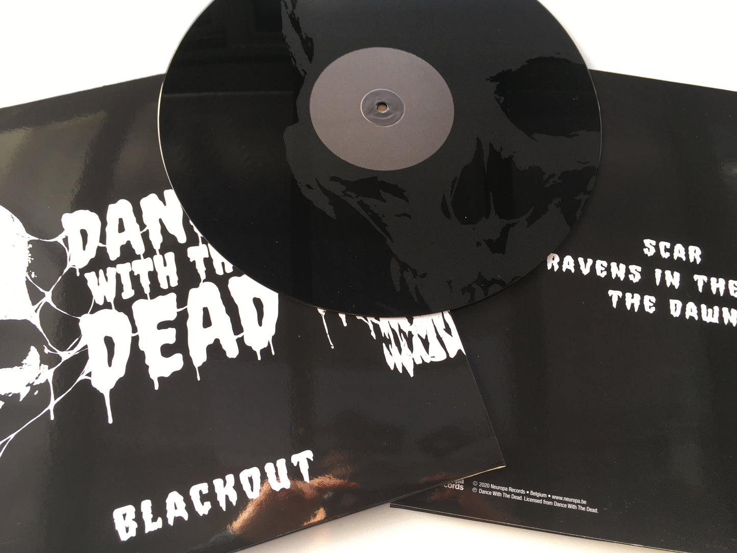 Dance With The Dead - Blackout